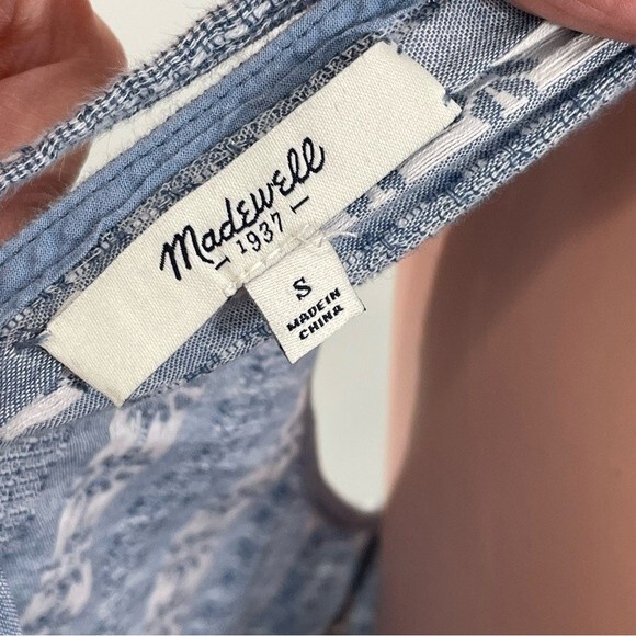 Madewell Chambray Blue Romper with White Embroidered Flowers Size SMALL - Picture 4 of 9